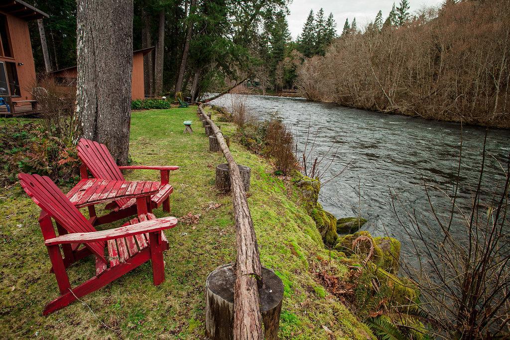 Loloma Lodge And Cabins McKenzie Bridge 외부 사진